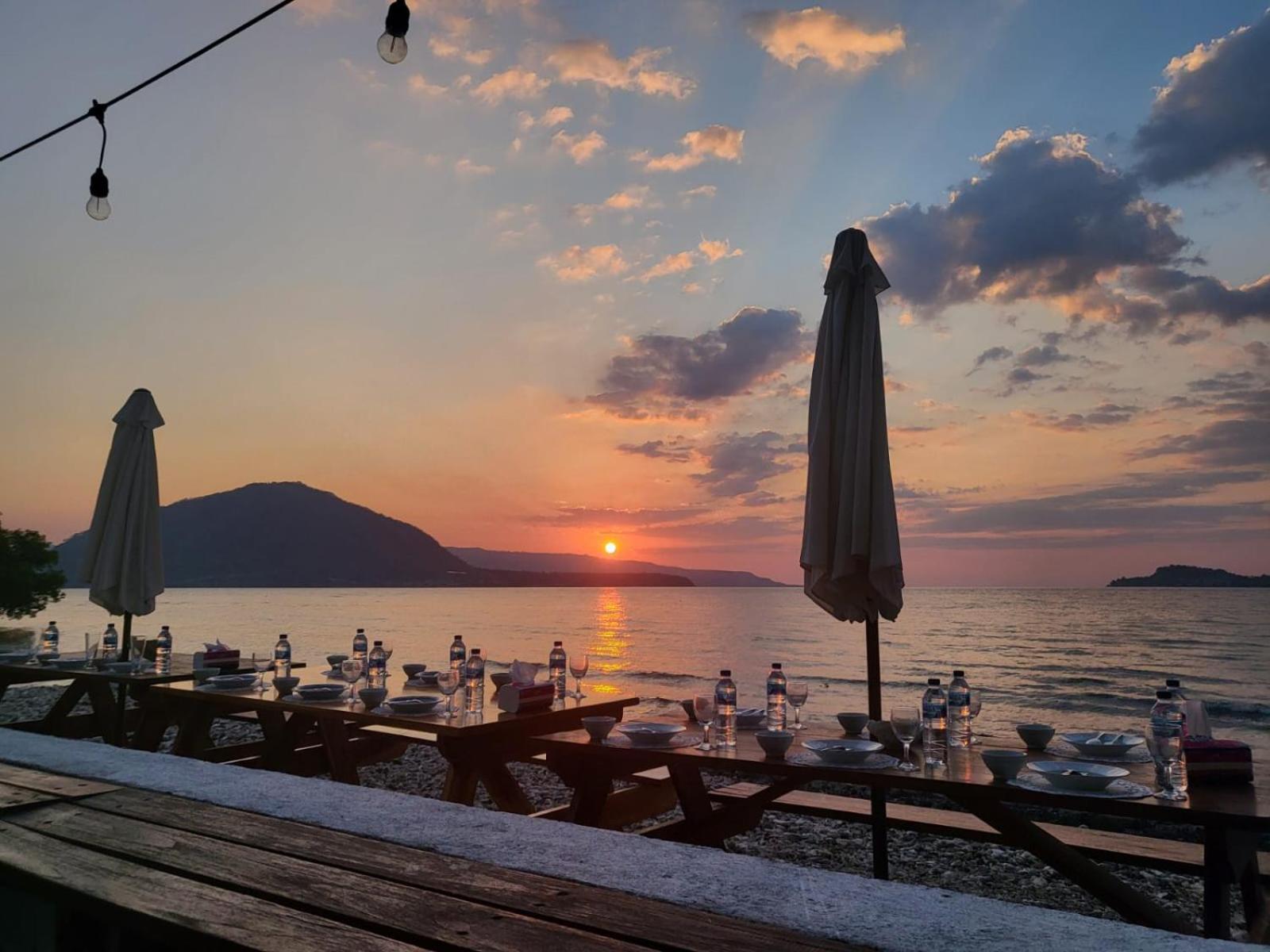 Bruri Villa Alor Kecil Экстерьер фото